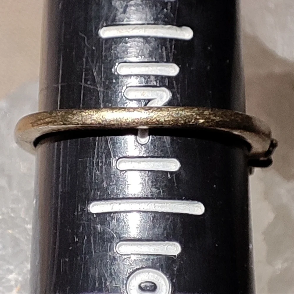 Chloe + Isabel Brass Clear Baguette Rhinetone Opaline Vintage North South Ring 7